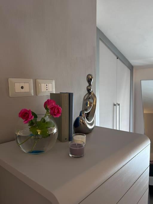 Elegante Appartamento Privato In Palazzo Storico Del XVIII - Pieno Centro Никосия Экстерьер фото