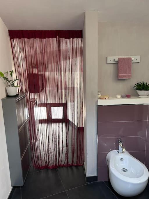 Elegante Appartamento Privato In Palazzo Storico Del XVIII - Pieno Centro Никосия Экстерьер фото