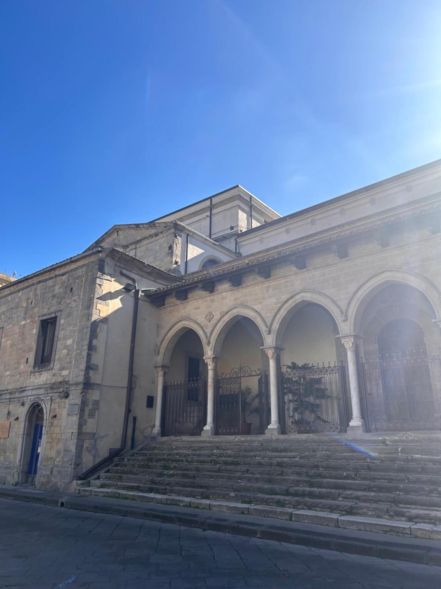 Elegante Appartamento Privato In Palazzo Storico Del XVIII - Pieno Centro Никосия Экстерьер фото